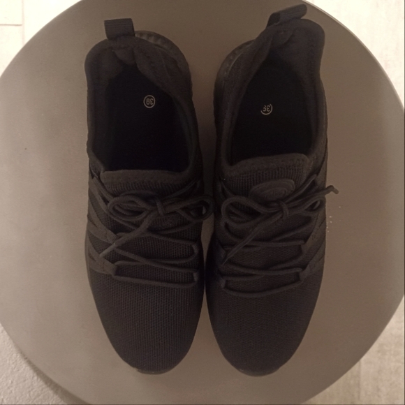 Feethit shoes - Picture 4 of 7